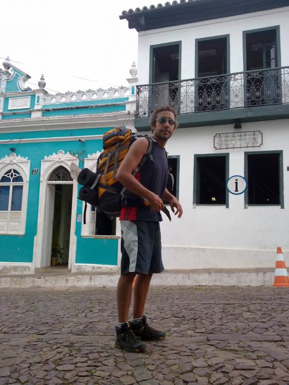 Pronto para caminhar até a Fumaça, em Lençóis, na Chapada Diamantina - BA